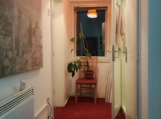 ゲストハウス Sarajevo Rooms サラエヴォ